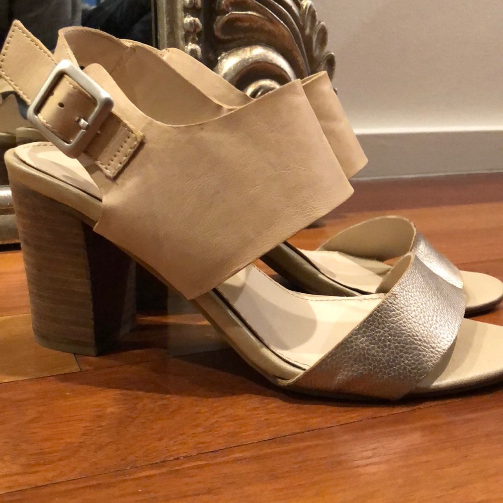 Beige and light gold leather mules